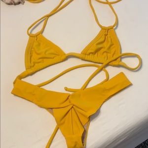 Montce NWOT yellow bikini size small